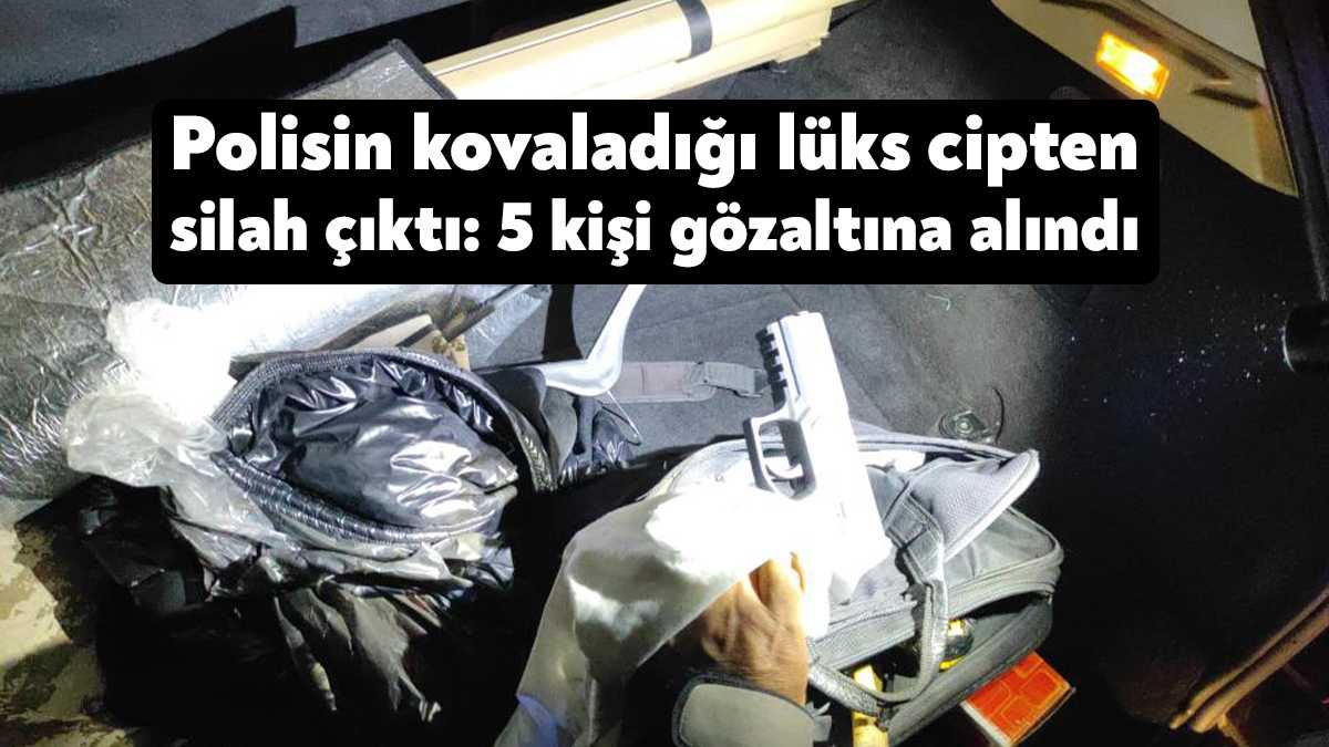 Kocaeli'nin İzmit ilçesinde polisin kovalamacası neticesinde durdurulan cipte 2 ruhsatsız