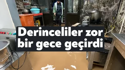 Kocaeli'de gece saatlerinde etkili olan sağanak sebebiyle Derince'de dere taştı.