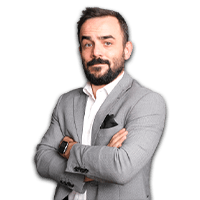 Uğur Enç yazar fotoğrafı