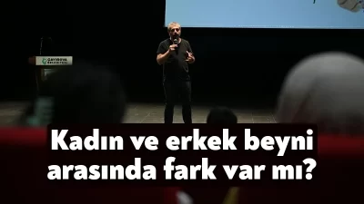 Çayırova 4. Kitap Günlerinde vatandaşlarla bir araya gelen yazar ve