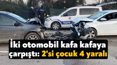 Kocaeli'nin Başiskele ilçesinde iki otomobilin kafa kafaya çarpışması neticesinde meydana