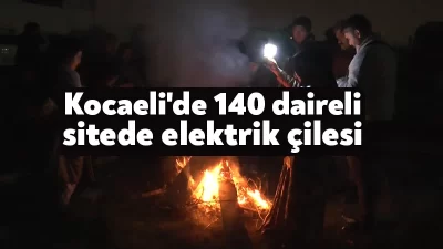 Kocaeli'nin Çayırova ilçesinde, iskan alamadıkları için uzun süredir şantiye elektriğinin