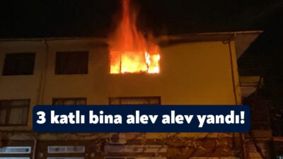 Kocaeli’nin İzmit ilçesinde bir binanın 3. katı alev alev yandı.