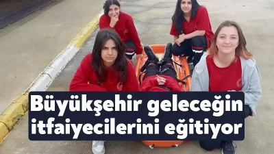 Kocaeli Büyükşehir İtfaiyesi, mevcut eğitimlerin yanı sıra geleceğin itfaiyecileri için