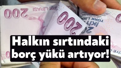 Faiz artışlarına karşın kredi kartı kullanımı hız kesmedi. Kredi borçları