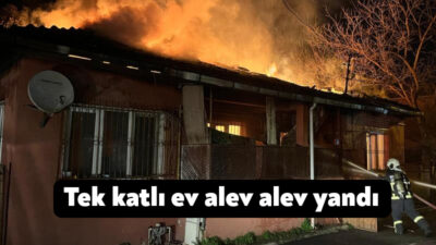 Kocaeli’nin Derince ilçesinde tek katlı ev alev alev yandı. Yangın