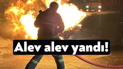 Kocaeli'nin Gebze ilçesinde seyir halindeki otomobil alev aldı. Yangın itfaiye