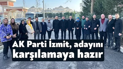 İzmit Belediyesi AK Parti Başkan Adayı için, İzmit İlçe binası