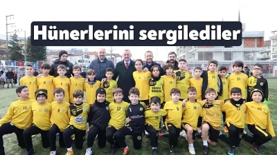 Yeşilova Hasan Doğan Sporcu Gençlik Eğitim Merkezi’nde gerçekleştirilen Minikler Spor