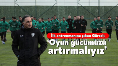 Yeni takımı Kocaelispor ile ilk antrenmanına çıkan Teknik Direktör Mustafa