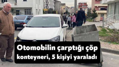 Kocaeli'nin Çayırova ilçesinde sürücüsünün manevra yaptığı otomobil çöp konteynerine çarptı.