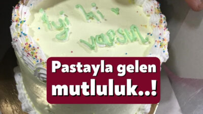 Başiskele Pastacılık Okulunda eğitim alan kursiyerlerin yaptığı yaş pastalar, ilçedeki