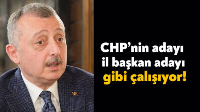Kocaeli Büyükşehir Beledihye Başkanı Tahir Büyükakın, yerel basın kuruluşlarının temsilcileri