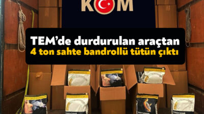 TEM Otoyolu’nun Kocaeli geçişinde durdurulan bir araçta polis ekiplerince yapılan