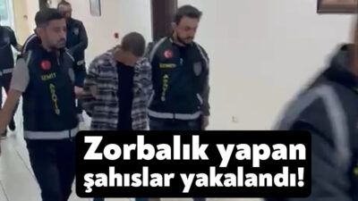Kocaeli'nin İzmit ilçesinde yolda yürüyen gençleri önce korkutup, sonra da