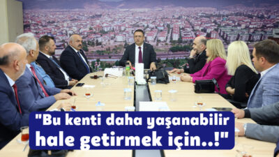 Derince Belediye Başkanı Sertif Gökçe mahalle muhtarlarıyla buluştu. Gökçe yaptığı