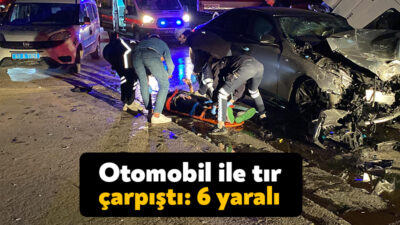 Başiskele'de otomobille çarpışan tırın sürücü kabini koptu. Ortalık savaş