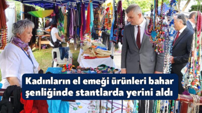 Gölcük Belediyesi'nin düzenlediği 14. Bahar Şenliği, yoğun kalabalıkla başladı. Kadınların