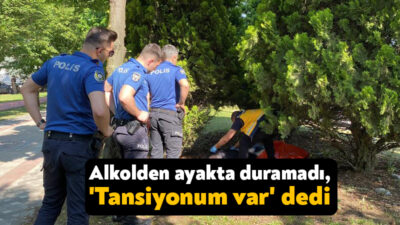 Kocaeli'nin İzmit ilçesinde fazla alkol sebebiyle ayakta duramayan ve düşerken