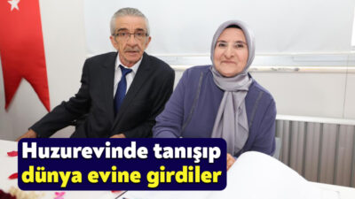 Gebze'de huzurevinde tanışan Fatma Özer (70) ile Ekrem Şimşek (70)