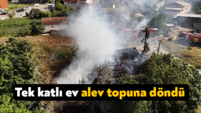 Kocaeli'nin Başiskele ilçesinde tek katlı evde çıkan yangın ağaçlık alana