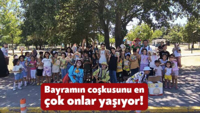 Kurban Bayramı olmasından dolayı Kartepe Belediyesi tarafından ilçede etkinlik düzenlendi.  