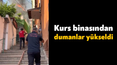 Kocaeli'nin İzmit ilçesinde kurs binasında çıkan yangın korkuttu.