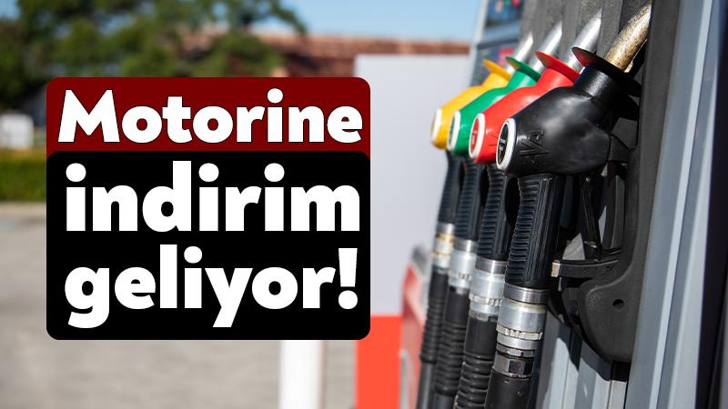 Motorinin litre satış fiyatına 1 lira 21 kuruş indirim geldi.