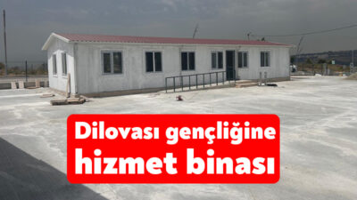 Kocaeli Büyükşehir Belediyesi Dilovası’na bulunan halı sahanın yanına hizmet binası