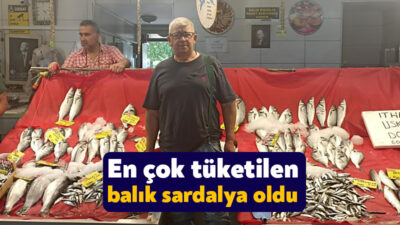 Sıcak havaya rağmen İzmit'te vatandaşlar balığa ilgi gösteriyor. Mevsim balığı