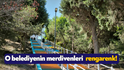 Derince Belediyesi, ilçede bulunan merdivenleri gökkuşağı renklerine boyadı.
