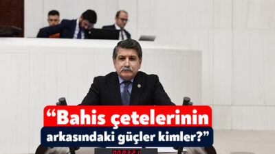 Cumhuriyet Halk Partisi Kocaeli Milletvekili Prof. Dr. Muhip Kanko mecliste