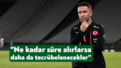 Ümit Milli Futbol Takımı Teknik Direktörü Gökhan Gönül, Sırbistan ile