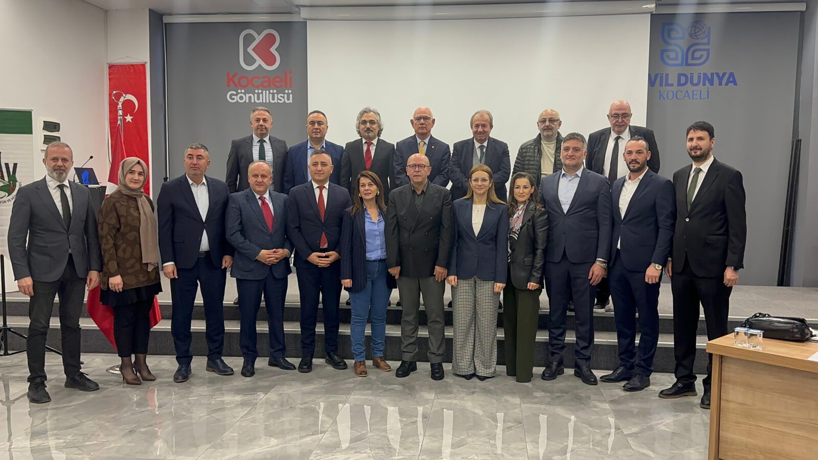 KAVin yeni yonetimi belli oldu7