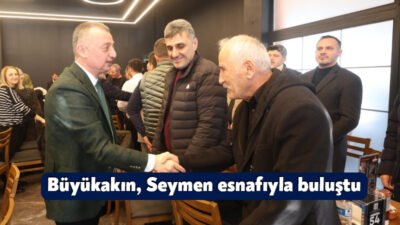 Kocaeli Büyükşehir Belediye Başkanı Tahir Büyükakın, Başiskele’de esnaf ve vatandaşlarla