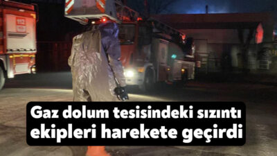 Kocaeli'nin Başiskele ilçesinde gaz dolum tesisindeki koku ihbarı ekipleri
