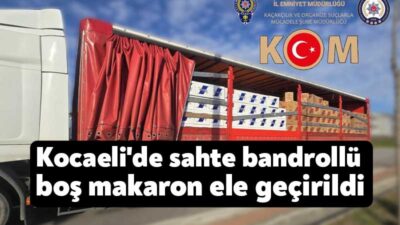 Kocaeli'de polis ekiplerince tırda yapılan aramada 9 milyon 780 bin
