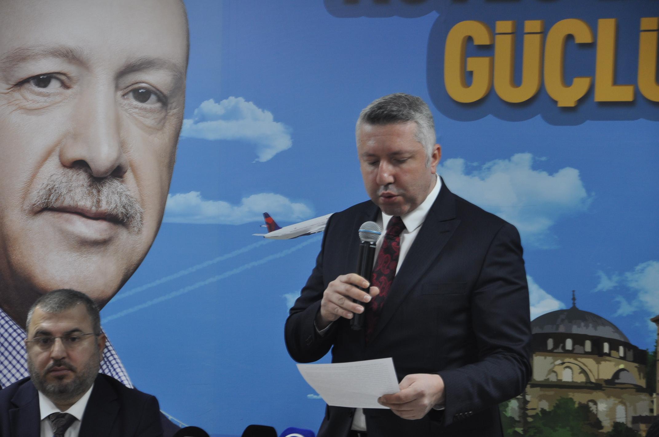 AK Partiden 28 Subat mesaji Darbecilerin karsisinda durmaya devam edecegiz4