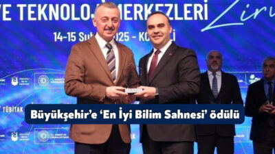 Kocaeli Büyükşehir Belediyesi'ne ‘En İyi Bilim Sahnesi’ ödülü verildi. Başkan