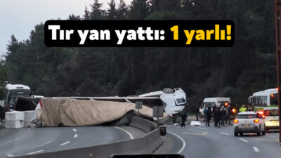 Kocaeli'nin Gölcük ilçesinde kontrolden çıkarak devrilen tırın sürücüsü yaralandı. Trafiğe
