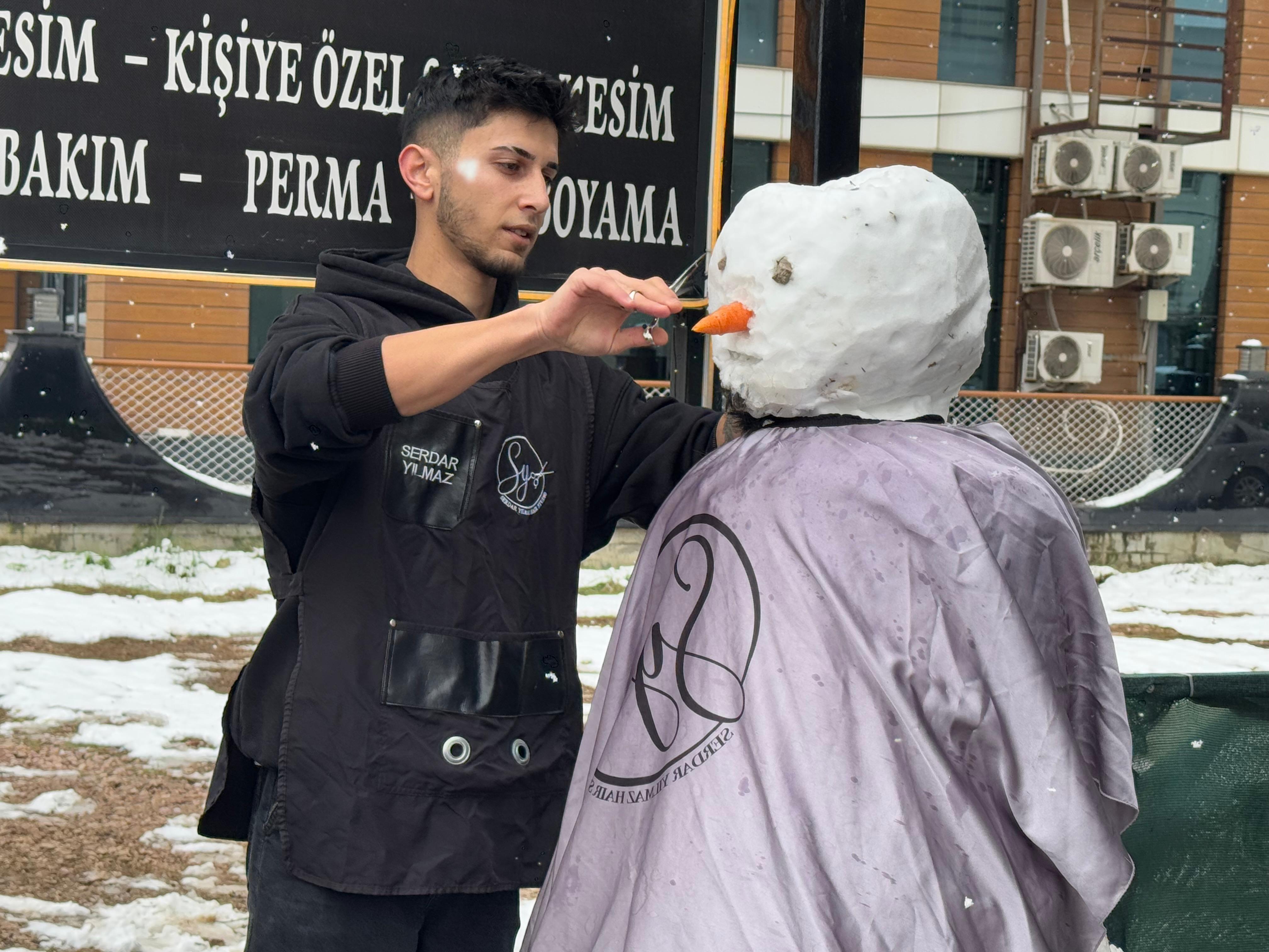 Kocaelide kardan adama berber tirasi1