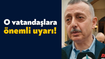 Kocaeli Büyükşehir Belediye Başkanı Tahir Büyükakın, bayram namazının ardından gazetecilere