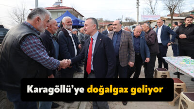 Kocaeli Büyükşehir Belediye Başkanı Tahir Büyükakın, Derince Karagöllü'ye doğalgaz geleceğini