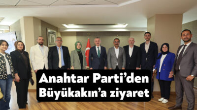 Anahtar Parti Kocaeli İl Başkanı Nurettin Bulut ve yönetimi, Kocaeli