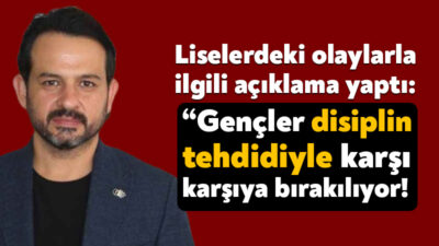 CHP İzmit İlçe Başkanı Gökhan Ercan, görevlerinden uzaklaştırılan öğretmenler ve