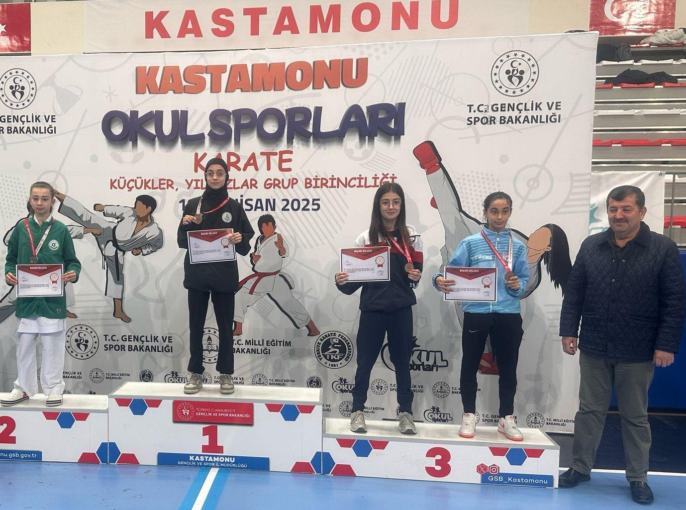 Korfezli karatecilerden 5 sampiyonluk2