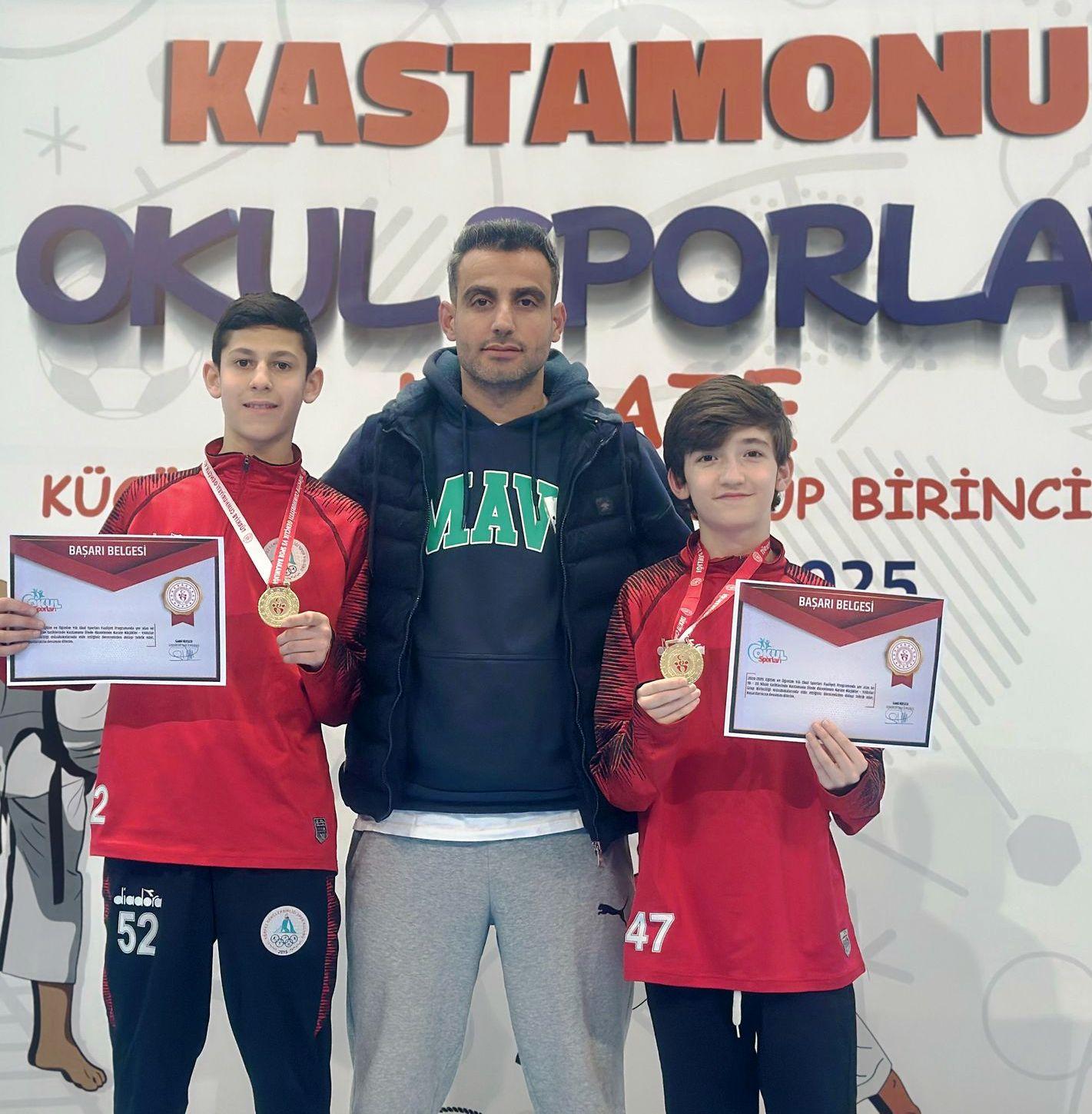 Korfezli karatecilerden 5 sampiyonluk3