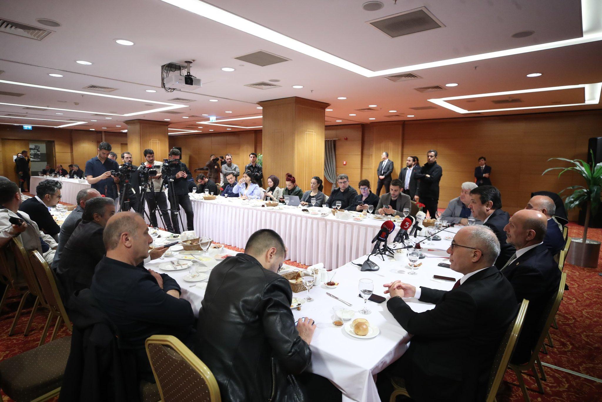 Saadet Partisi Genel Baskani Mahmut Arikan Kocaelide5