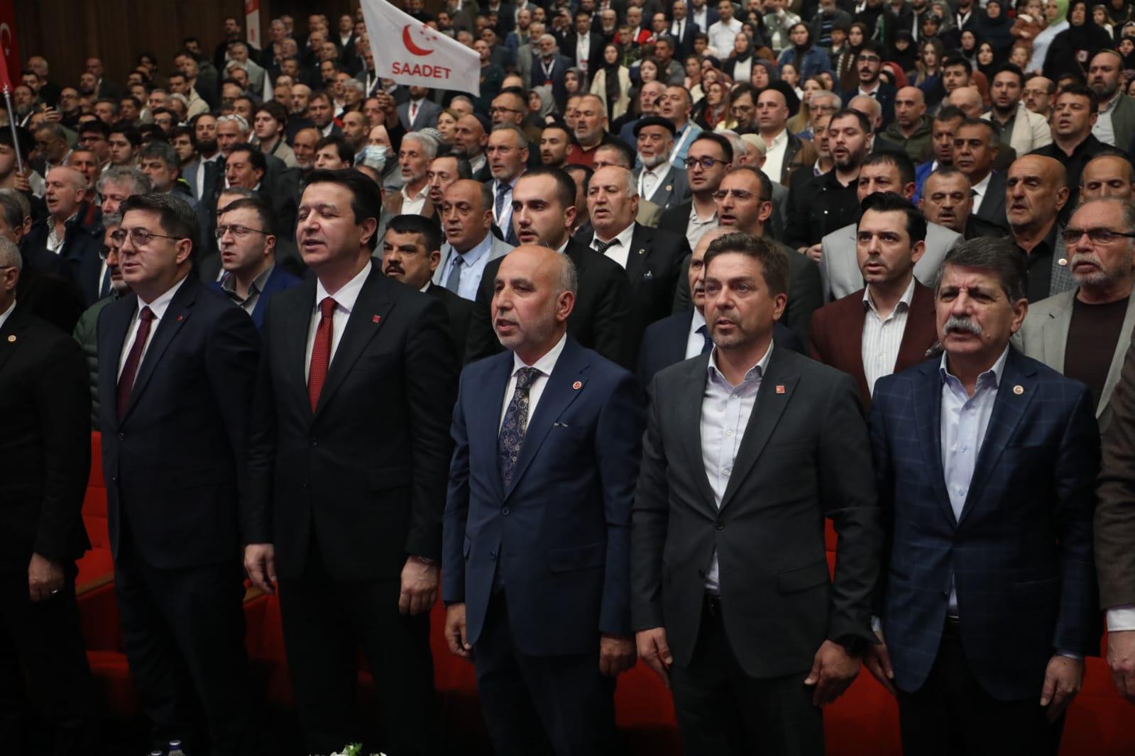 Saadet Partisi Kocaeli Il Kongresine CHPlilerden yogun ilgi3