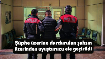 Kocaeli'nin İzmit ilçesinde şüphe üzerine aranan şahsın üzerinden uyuşturucu madde